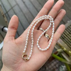 Parelcollier met zoetwaterparels met groot gouden slot 40 cm
