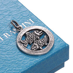 Giovanni Raspini hanger sterrenbeeld vissen in ring