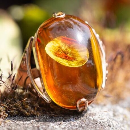 Vintage 14krt roségouden ring barnsteen