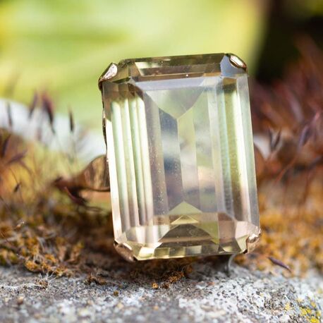 Vintage 9krt ring met kwarts