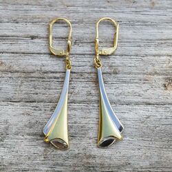 Vintage 14krt bicolor gouden oorhangers doekje