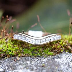 Vintage 9krt ring wishbone 0.25 ct briljant