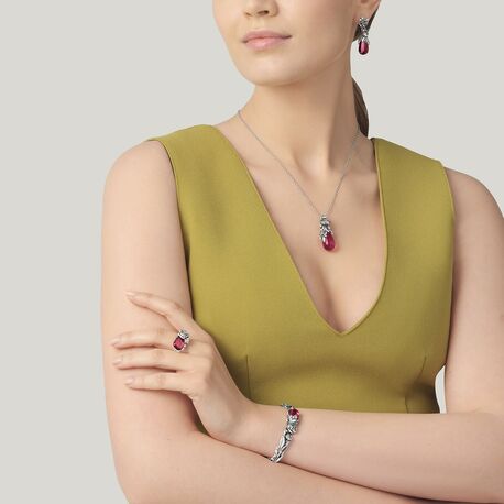 Raspini peony drop earrings