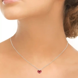 Nicole Barr collier met rood hart NN0624A