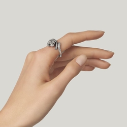 Giovanni Raspini ring Panter