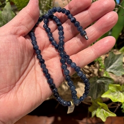 Heide Heinzendorff snoer blauw spons kwarts 6 mm