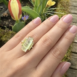 Superoro gouden ring met preniet en peridot 