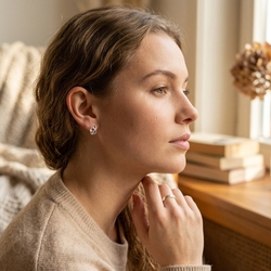 Zilveren creolen infinity zirkonia