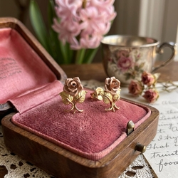 Vintage 14k gouden oorbellen Weense roos