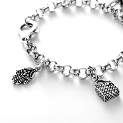 Giovanni Raspini zilveren bedel Fatma's hand