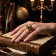 Vintage 18 karaat gouden Bonebakker Regalia ring 7 van de 10