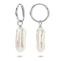 Zilveren creolen met parel aanhangers