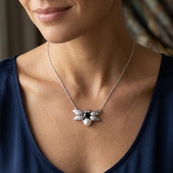 GL collier met vlinder  065271
