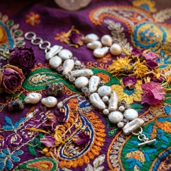 Zilveren armband met parels en toermalijn