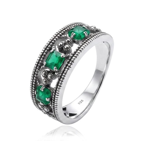 Zilveren ring met groen agaat