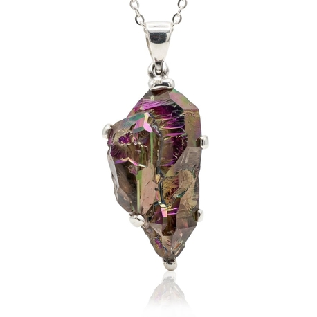 Unieke Starborn hanger van 925 zilver met een schitterende Rainbow Aura Quartz Crystal. 