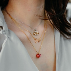 Julie Julsen verguld zilveren ketting granaat en roze saffier