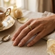 9k ring klaver met lg diamant