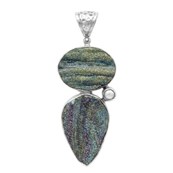 Zilveren hanger met drusy chalcedoon en zoetwaterparel