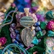 Zilveren hanger met drusy chalcedoon en zoetwaterparel