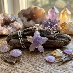 Zilveren hanger met ametrien zeester van Starborn Creations
