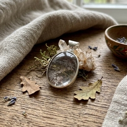 Zilveren hanger met lodoliet tuintje of garden kwarts