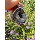 Zilveren hanger met drusy chalcedoon in schelp