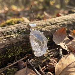 Zilveren hanger met Herkimer diamond