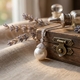 Witgouden hanger met cultivé parel en briljanten