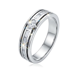 Witgouden ring met een prinses geslepen diamant