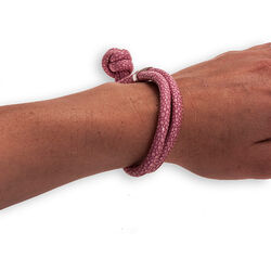 Roze knooparmband roze leer 2 rijig