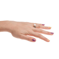 Zilveren ring parel met markasiet op de scheen