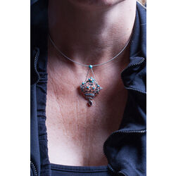 Zilveren hanger bloemenmand turkoois parels koraal markasiet