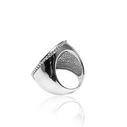 Zilver ring camee van parelmoer