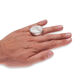 Zilver ring camee van parelmoer