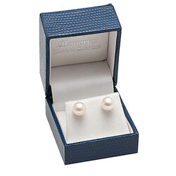 Gouden oorstekers met een grote witte zoetwater parel