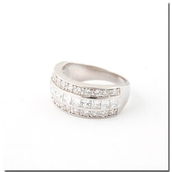 Zilveren ring met vierkante en ronde zirconia van Zinzi ZIR307