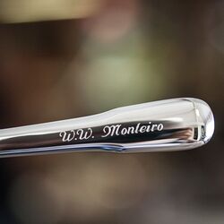Gravering op verzilverde briefopener