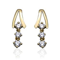 14 Karaats gouden oorstekers elk bezet met 3 briljanten