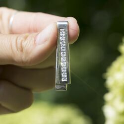 zilveren hanger met 10 zirkonia prinsesgeslepen