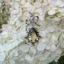 Zilveren hanger met citroen quartz markasiet