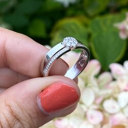 RP216032 witgouden ring met vele briljanten