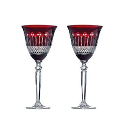 Tatiana Fabergé rode kristallen wijnglazen