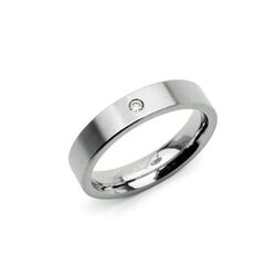 Boccia Titanium ring bezet met 1 diamantje 0121-04