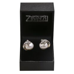 Zilveren parel oorstekers haai met kleine pareltjes