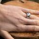 Zilveren ring golvende vorm
