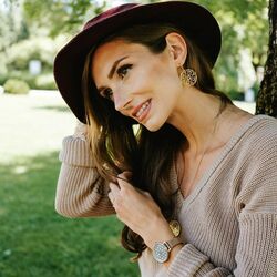 Julie Julsen verguld zilveren ornament oorhangers