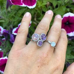 Zilver ring roze chalcedoon met zirkonia