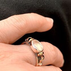 Rabinovich ring Golden Twist met rozenkwarts