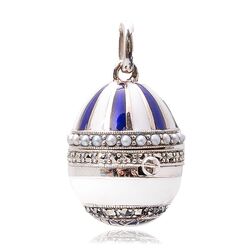 Zilveren eihanger wit blauw met vogeltje